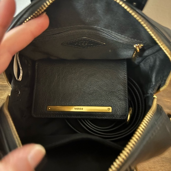 Fossil Mini Carlie Satchel/Crossbody & Wallet - Picture 11 of 11